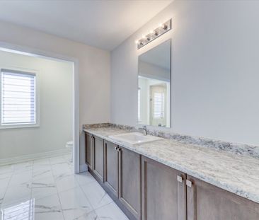 For Lease - 14 Hitching Post N/A Unit# Main, Georgina, Ontario - Photo 1