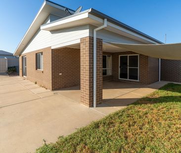 FAMILY HOME IN GOBBAGOMBALIN - Photo 1