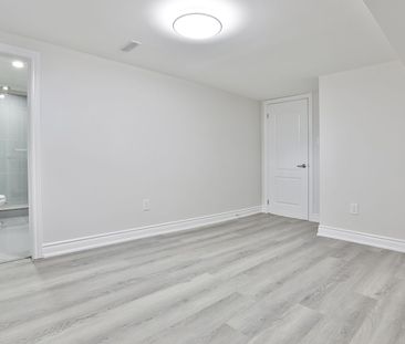 For Lease - 264 McConvey Drive, Richmond Hill, Ontario - Photo 6