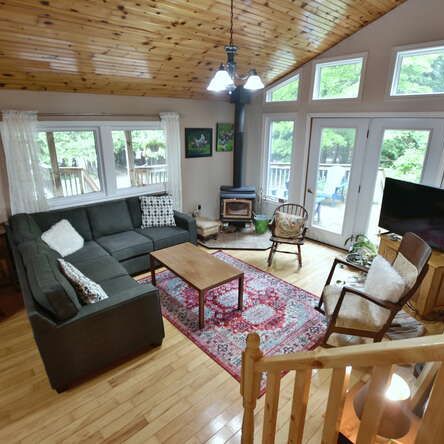 For Lease - 447085 Tenth Concession, Grey Highlands, Ontario - Photo 1