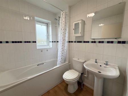 1 bedroom terraced house to rent - Photo 3