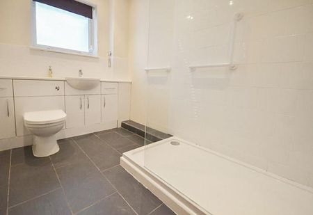 Wentworth Close, Bexhill On Sea, TN40 2PQ - Photo 5