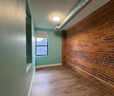 For Lease - 2870 Dundas Street Unit# 213, Toronto, Ontario - Photo 5