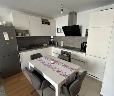 Charmante 3-Zimmer-DG-Wohnung mit 2 Balkonen und Terrasse - Foto 4