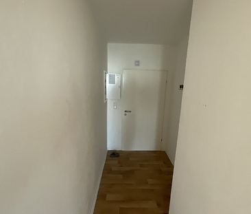 2-Zimmerwohnung in Schwachhausen mit Laminat, Wannebad und Balkon! - Photo 4