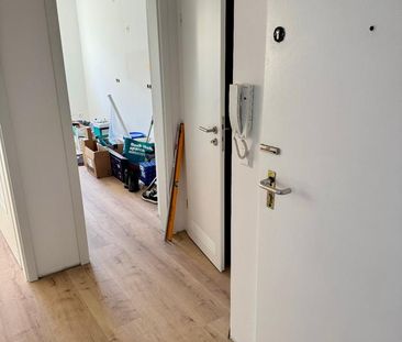 Frisch kernsanierte Eigentumswohnung mit Carport in ruhiger Lage - Photo 1