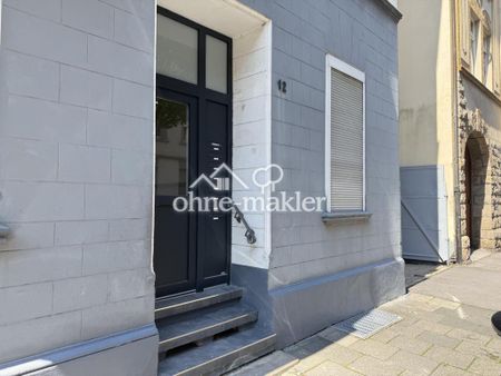 Modern sanierte 1,5-Zimmer-Wohnung mit Einbauküche und Balkon - Photo 3