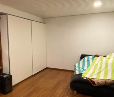 - 8 zimmer möblierte WG. Top lage in stuttgart - Photo 1