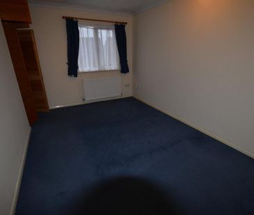 2 bedroom end of terrace house to rent - Photo 1