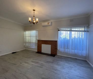 Updated 3 Bedroom Home - Photo 4