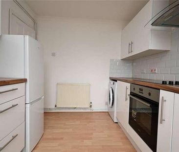 Britten Road, Basingstoke, Hampshire, RG22 - Photo 4