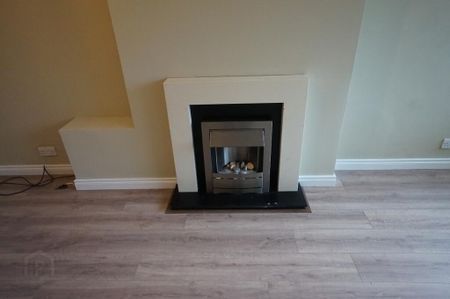 105 Tandragee Road, Portadown, BT62 3BP - Photo 2