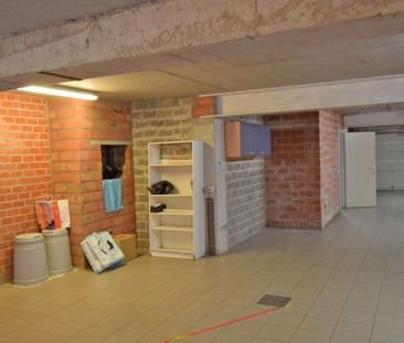 Appartement te huur in Roeselare voor € 745 met 2 slaapkamers - Photo 2