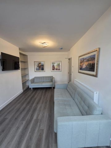 1 bedroom house of multiple occupation to rent - Photo 2