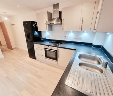 2 bedroom apartment to rent - Photo 5