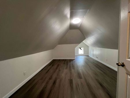 For Lease - 37 Empress Avenue, London North, Ontario - Photo 3