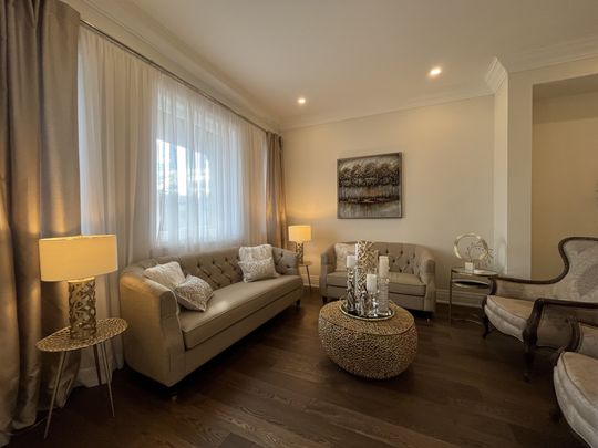 For Lease - 115 RUSSELL Drive, Oakville, Ontario - Photo 1