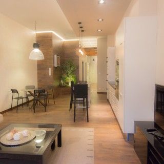 Petőfi Sándor utca - Fotó 1