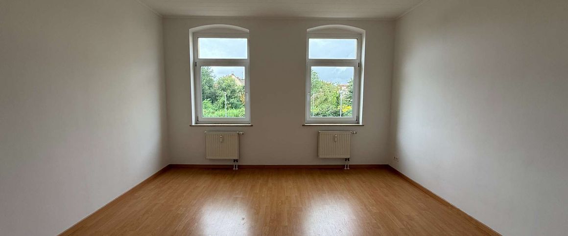 Helle 4 Zimmerwohnung mit Balkon in Stadtnähe - Foto 1