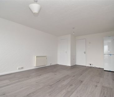 Mildmay Court, Mildmay Road, Chelmsford, Essex, CM2 0DY - Photo 6
