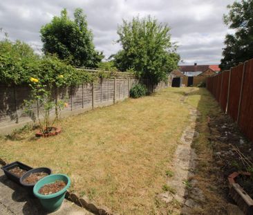 3 bedroom terraced house to rent - Photo 3