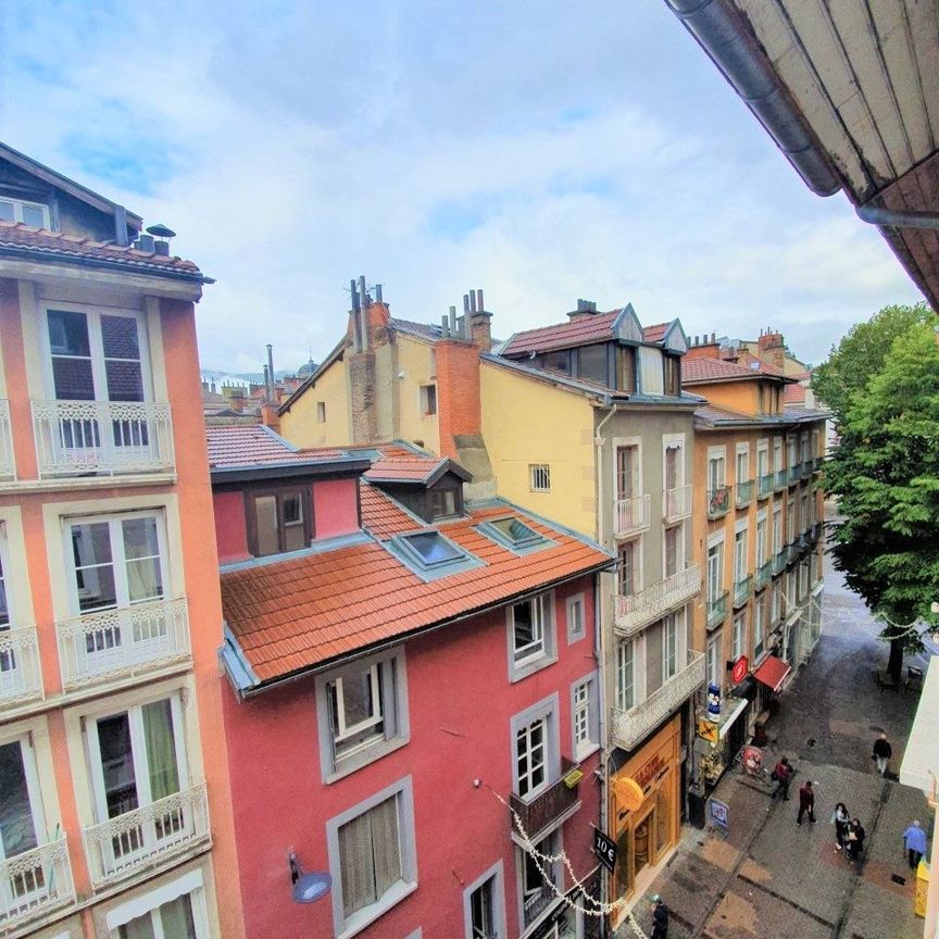 HYPER CENTRE VILLE T3 MEUBLE - Photo 2