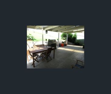 57 Morpeth Road, East Maitland, NSW 2323 - Photo 2