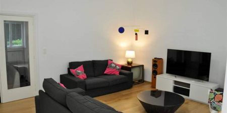 Appartement te huur in Ukkel voor € 1.390 met 2 slaapkamers - Photo 2