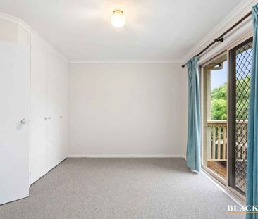 Neat three bedroom townhome... - Photo 4