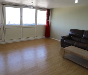 Biscoe Close, Hounslow - Photo 1