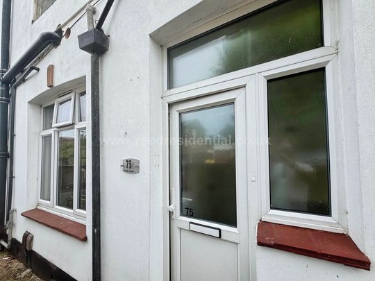 Park Lane, Southchurch - Photo 1