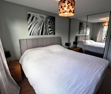 4 bedroom link detached house to rent - Photo 6