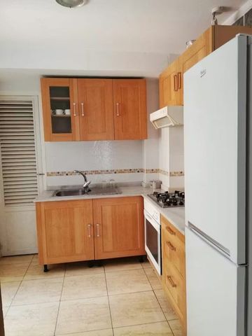 Carrer Campoamor, Valencia, Valencian Community 46022 - Photo 4