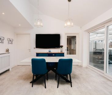 5 bedroom detached house to rent - Photo 6