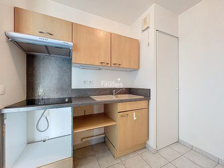 Location Appartement 2 pièces 51m² ST LO 50000 - Photo 5
