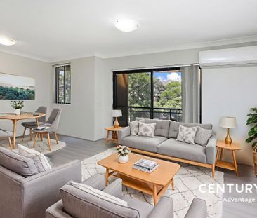 Stylish Apartment in a Prime Pendle Hill Location - Photo 4