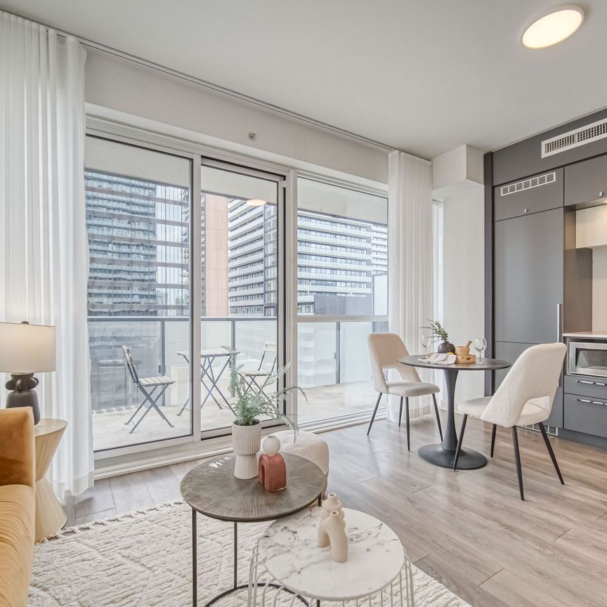 For Lease - 15 Grenville Street Unit# 1905, Toronto, Ontario - Photo 1