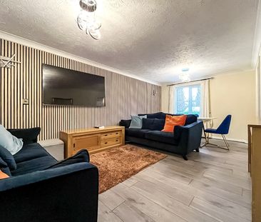 Lawrence Moorings, CM21, Sawbridgeworth - Photo 2