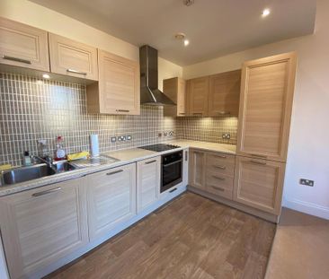 2 bedroom flat to rent - Photo 5