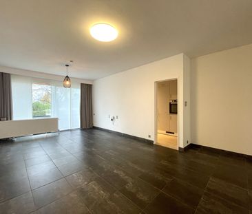 Appartement met twee slaapkamers ondergrondse parking - Marcel Vast... - Photo 2