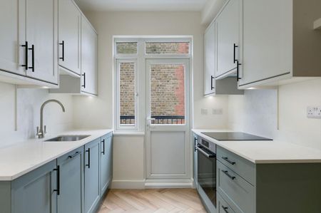 2 bedroom flat to rent - Photo 4