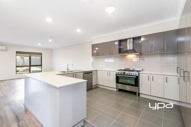 15 Landscape Pl, Sunbury - Photo 1