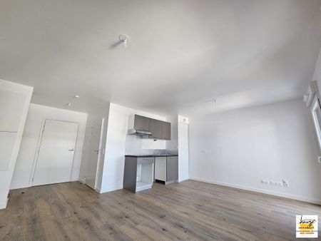 Location Appartement 1 pièce 32m² LE HAVRE 76600 - Photo 3