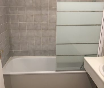 Location Appartement 46m² VILLERS LES NANCY 54600 - Photo 3