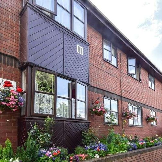 Priory Gardens, Union Lane, Droitwich, Worcestershire, WR9 - Photo 1