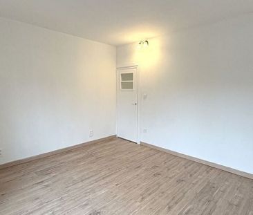 Eengezinswoning te huur in Kapellen voor € 1.200 met 2 slaapkamers - Photo 3