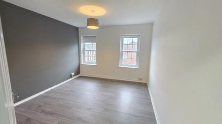 1 Bedroom Flat To Let - Photo 2