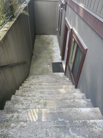 White Rock 1 Bedroom Suite in Elgin Area - Photo 2