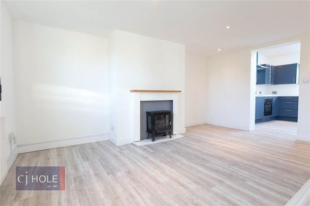 4 bedroom semi-detached house to rent - Photo 1