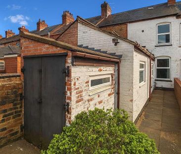 Victoria Road, Stoke-on-trent, Hanley, ST1 - Photo 1